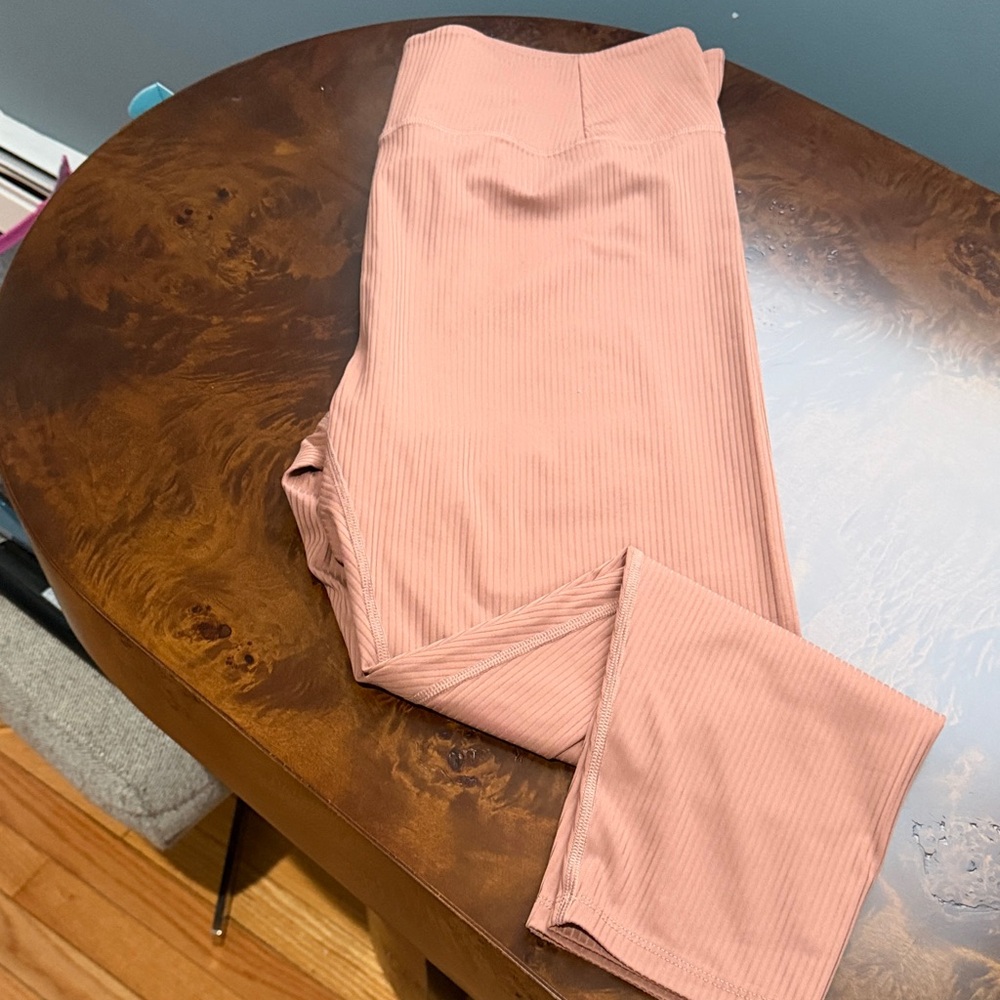 Girlfriend Collective Blush Leggings